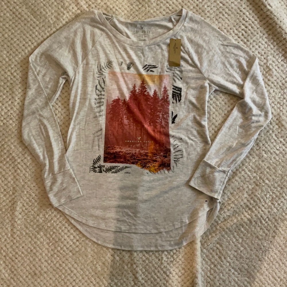 Soft and sexy American Eagle long sleeve medium shirt